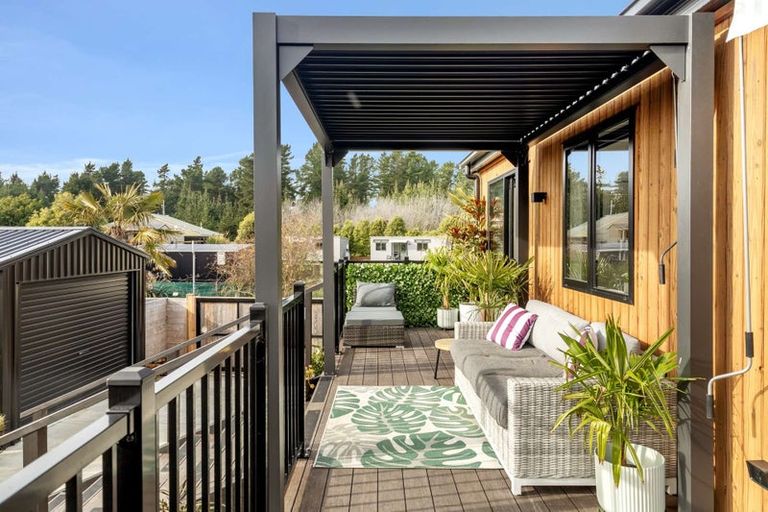Photo of property in 5 Beach Crescent, Waikuku Beach, 7473