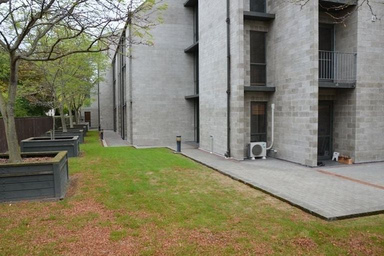 Photo of property in 15/868 Colombo Street, Christchurch Central, Christchurch, 8013
