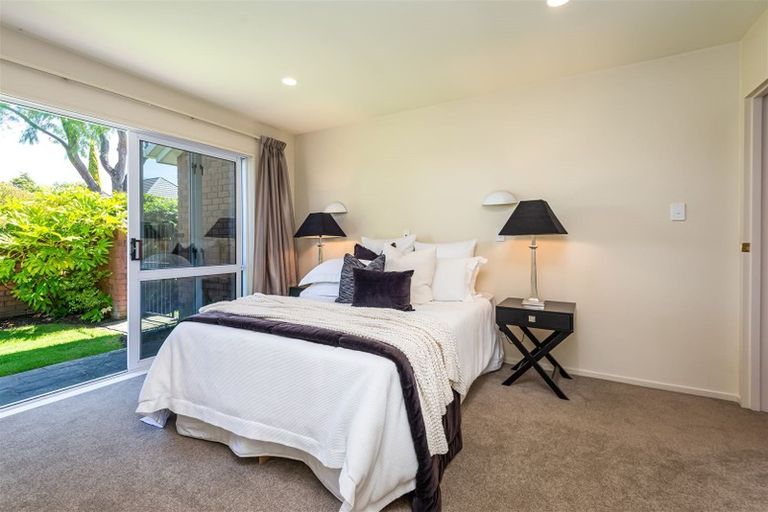 Photo of property in 34 Kedleston Drive, Avonhead, Christchurch, 8042