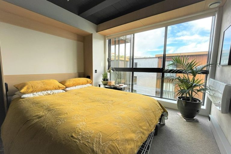 Photo of property in Vedado Apartments, 208/41u Hopper Street, Mount Cook, Wellington, 6011