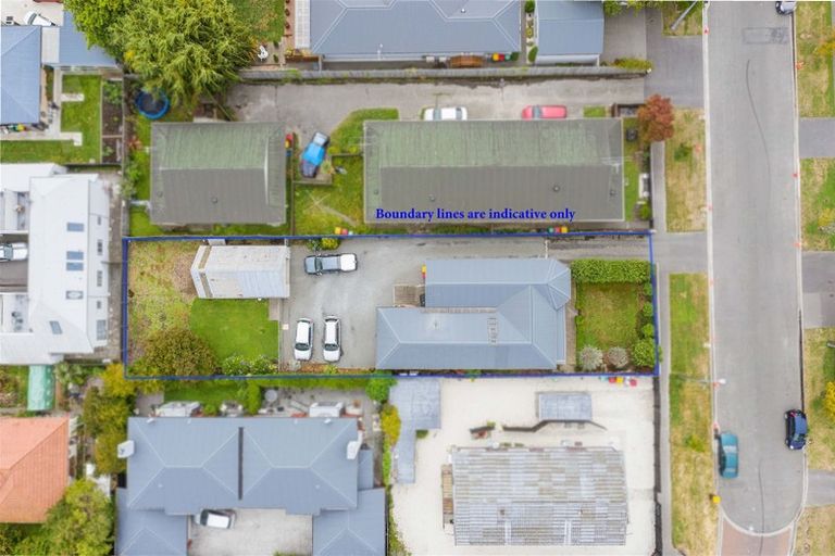 Photo of property in 49 Geraldine Street, Edgeware, Christchurch, 8013
