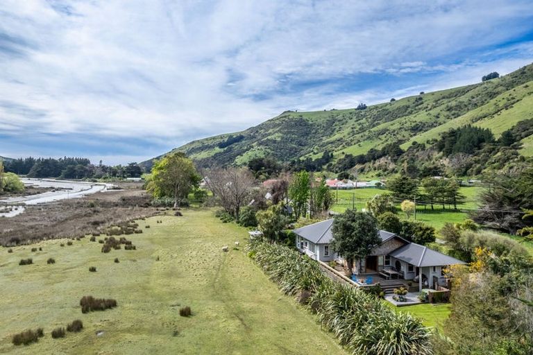 Photo of property in 1123 Okains Bay Road, Okains Bay, 7583