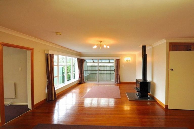 Photo of property in 23 Halswell Junction Road, Halswell, Christchurch, 8025
