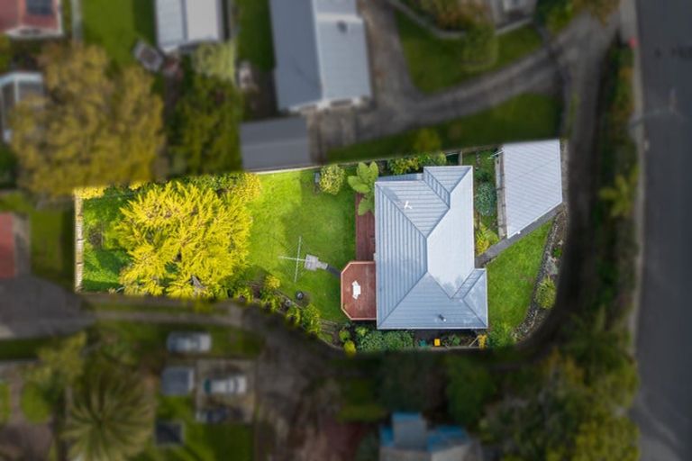 Photo of property in 4 Coates Street, Tawa, Wellington, 5028