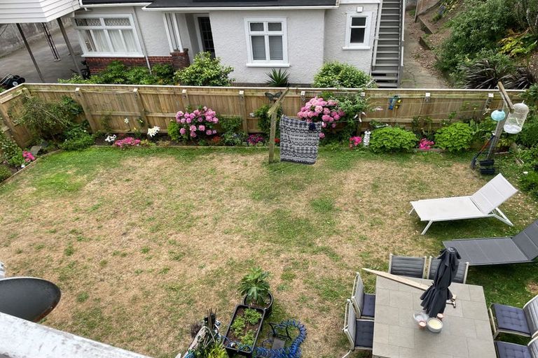 Photo of property in 9 Grass Street, Oriental Bay, Wellington, 6011