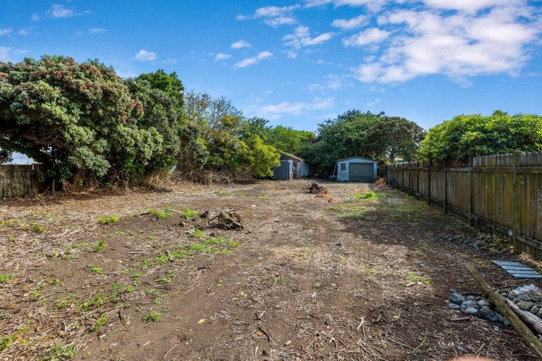 Photo of property in 328 South Road, Hawera, 4610