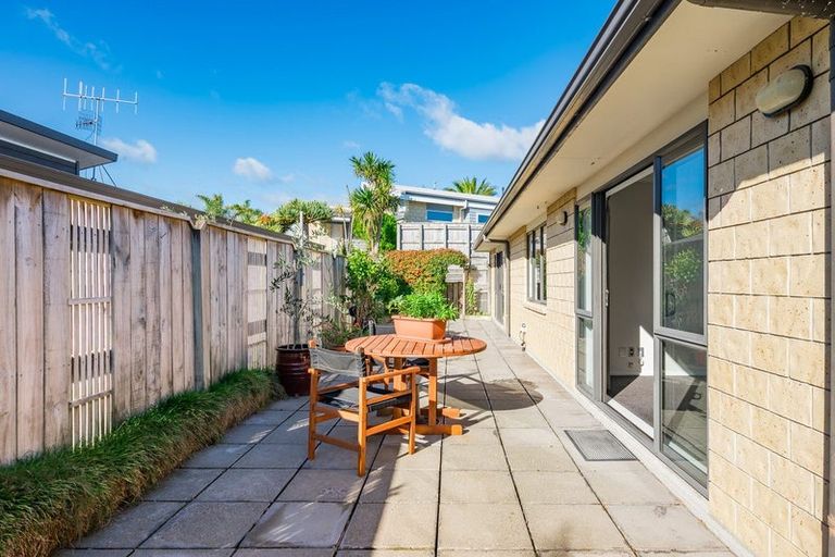 Photo of property in 153 Milne Drive, Paraparaumu, 5032