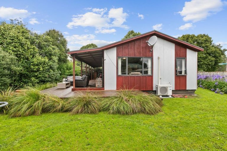 Photo of property in 13 Miller Street, Otane, 4202