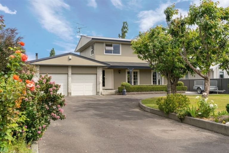 Photo of property in 10 Chamberlain Road, Masterton, 5810