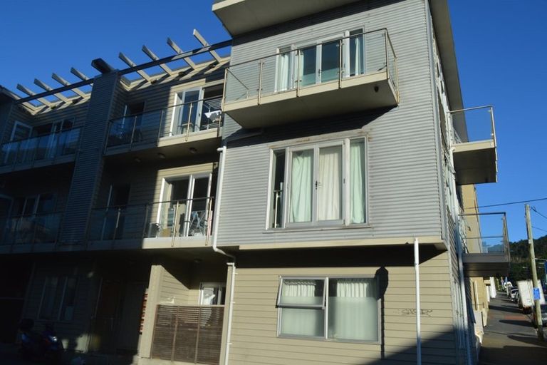 Photo of property in 41u6 Home Street, Mount Victoria, Wellington, 6011