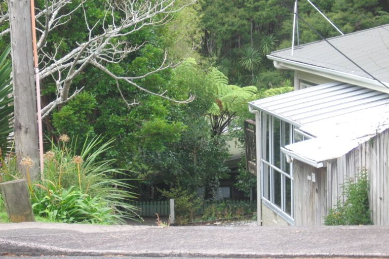 Photo of property in 20 South Lynn Road, Titirangi, Auckland, 0604