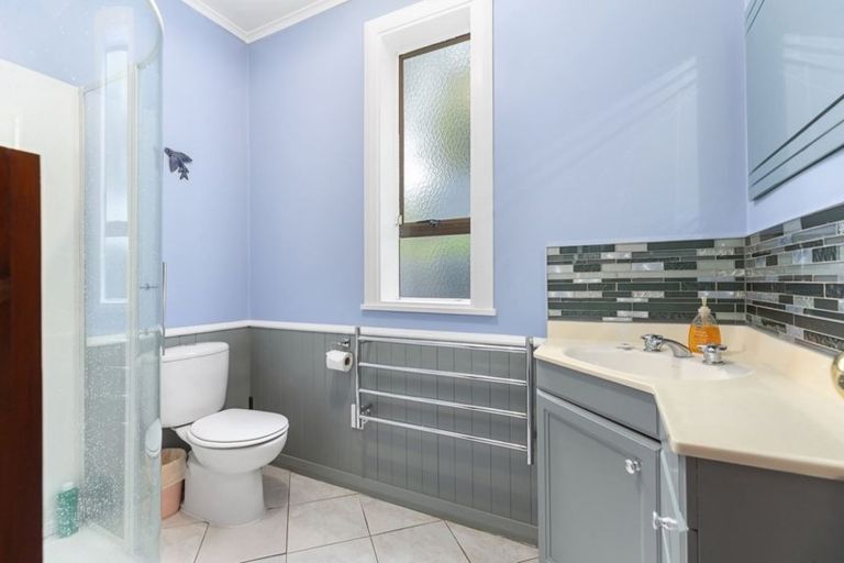 Photo of property in 29 Townsend Road, Miramar, Wellington, 6022