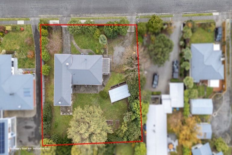 Photo of property in 21 Augustus Street, Carterton, 5713