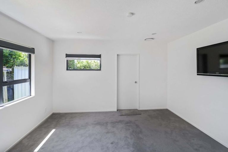Photo of property in 32 Ring Lane, Paparangi, Wellington, 6037