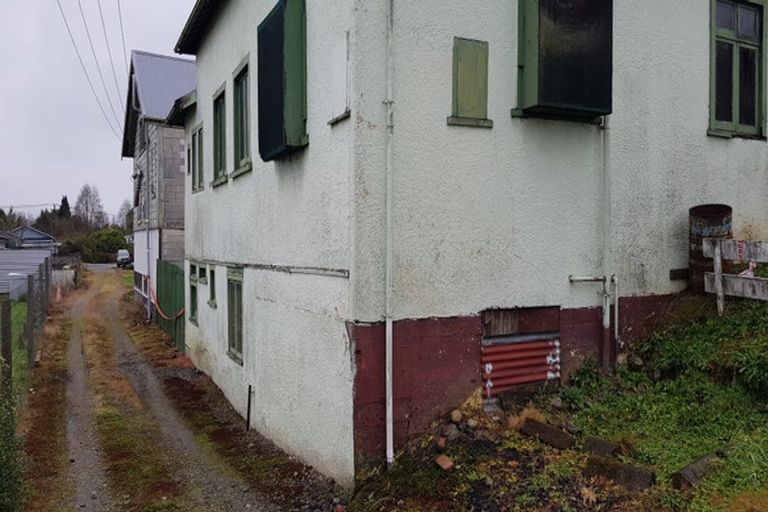 Photo of property in Inangahua Arms, 172 Buller Road, Reefton, 7830
