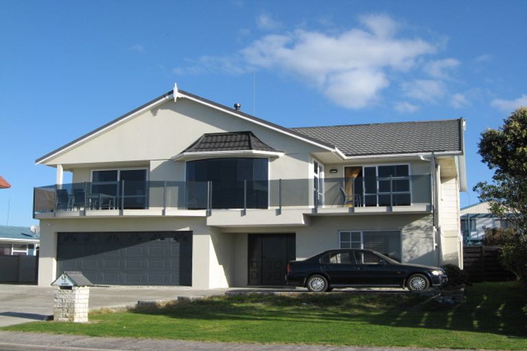 Photo of property in 136 Ocean Road, Ohope, 3121
