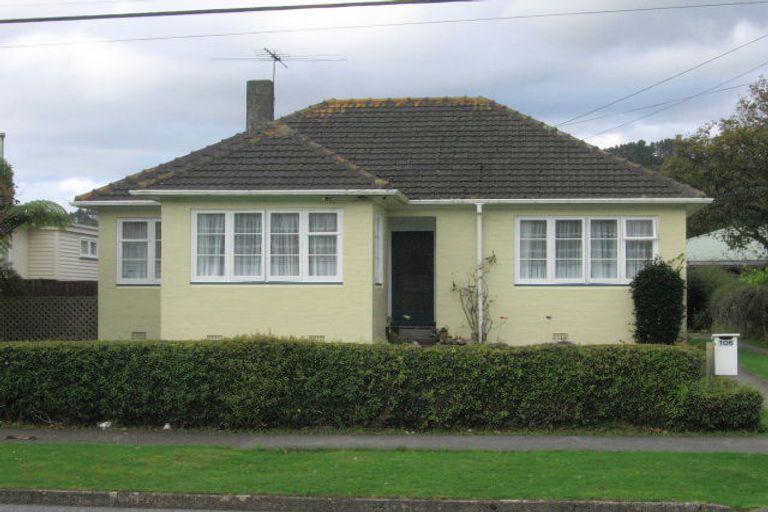 Photo of property in 106 Reynolds Street, Taita, Lower Hutt, 5011