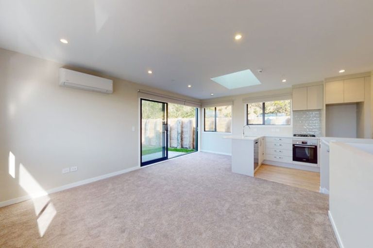 Photo of property in 29c Comber Place, Johnsonville, Wellington, 6037