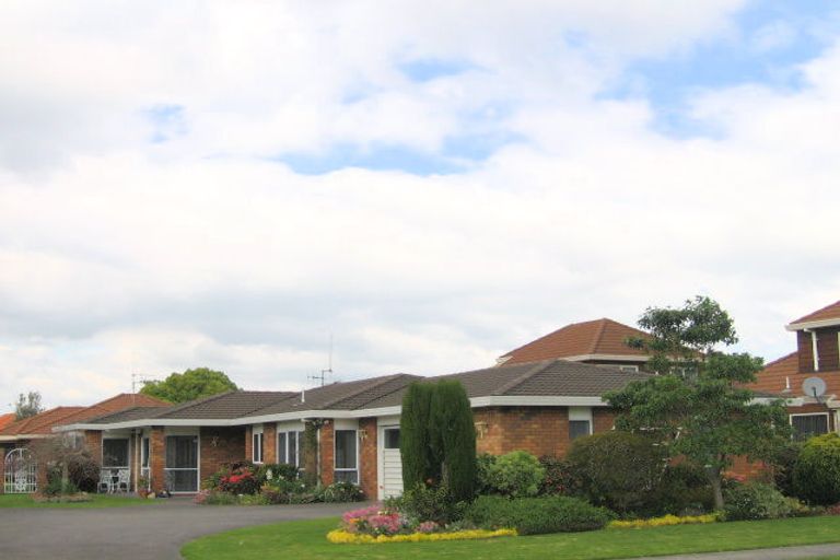 Photo of property in 95 Russley Drive, Mount Maunganui, 3116