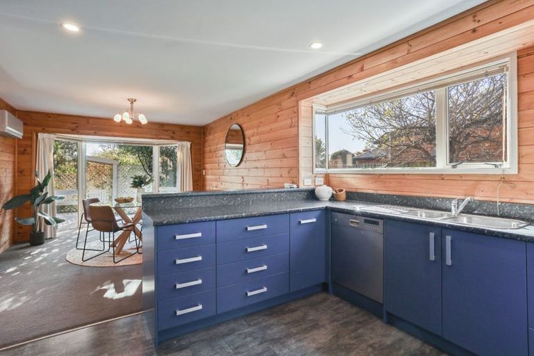Photo of property in 9 Thoresby Mews, Avonhead, Christchurch, 8042