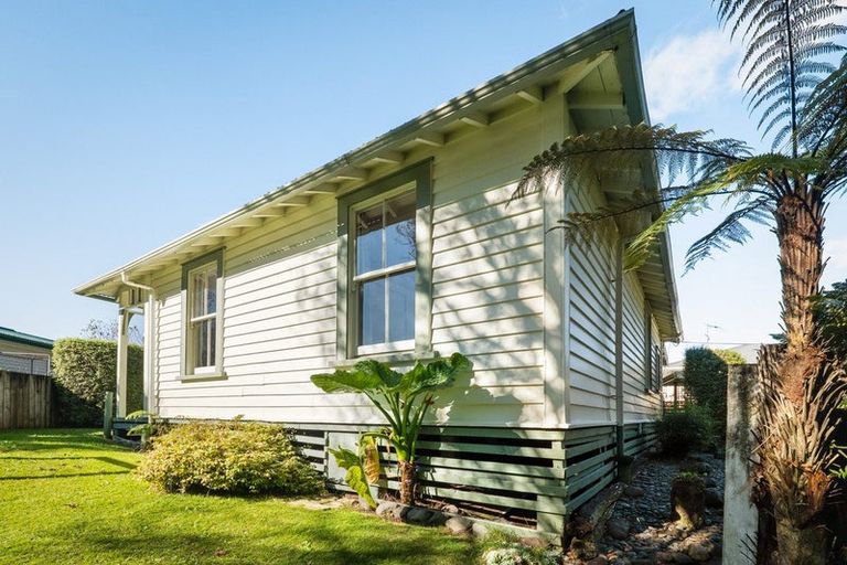 Photo of property in 18 Henry Road, Katikati, 3129