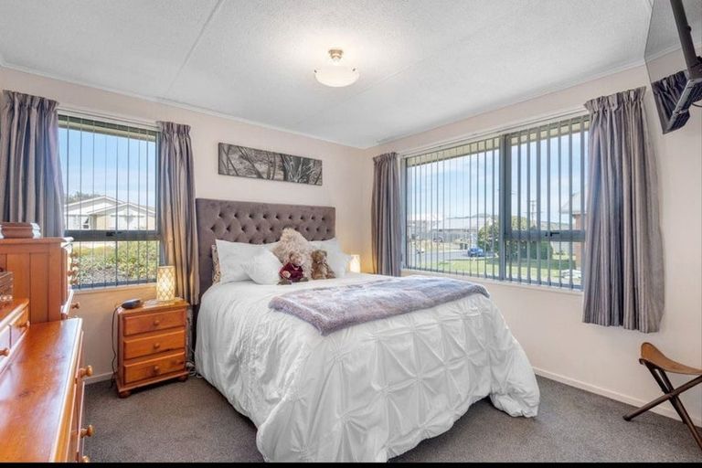 Photo of property in 38 Doon Street, Mosgiel, 9024