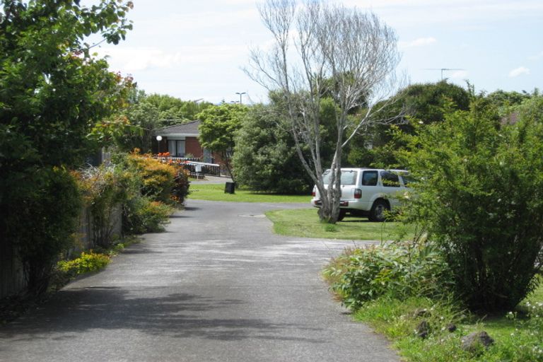Photo of property in 61 Mountain Road, Mangere Bridge, Auckland, 2022