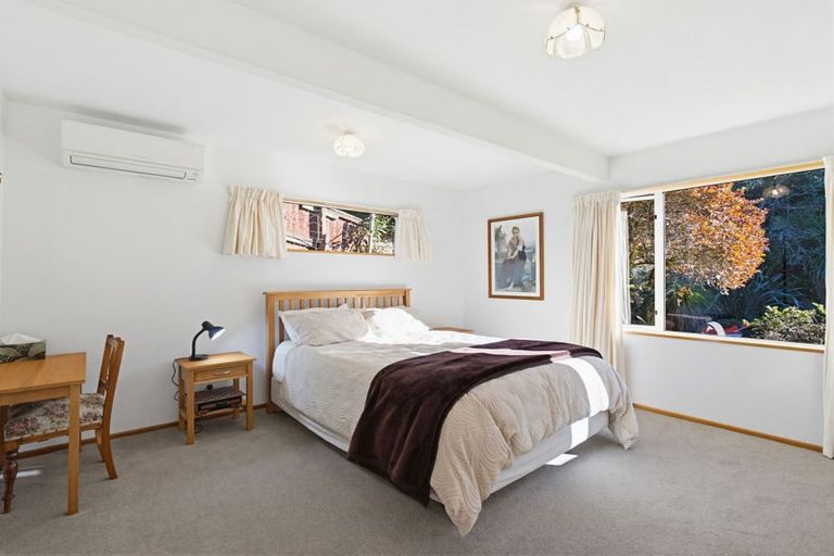 Photo of property in 96a Warren Crescent, Hillmorton, Christchurch, 8025