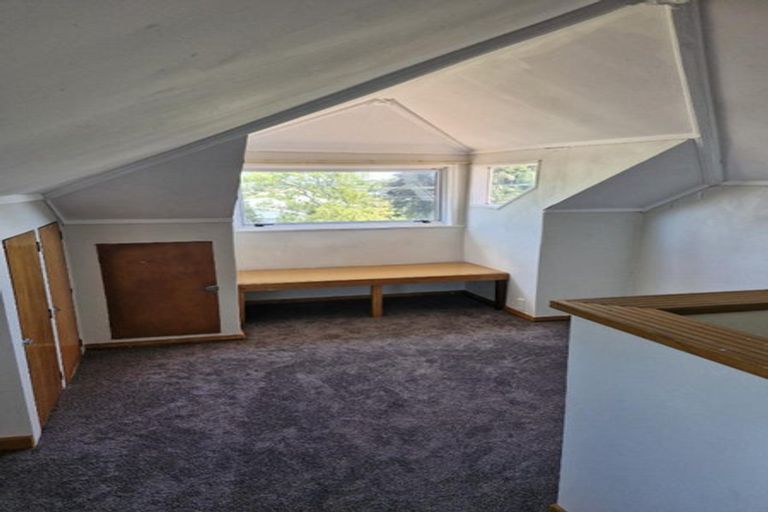 Photo of property in 10 Raniera Street, Glen Avon, New Plymouth, 4312