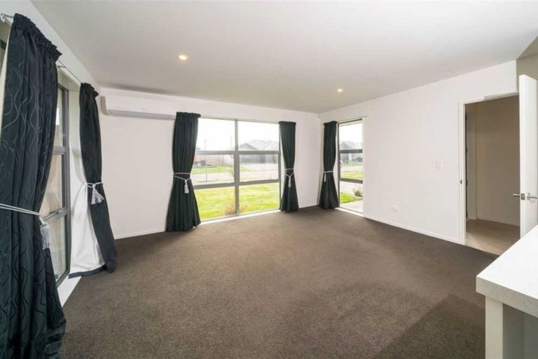 Photo of property in 4 Haymakers Crescent, Rolleston, 7614