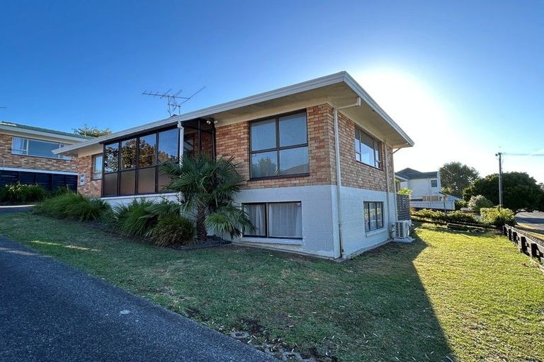 Photo of property in 1/9 Nelson Street, Papakura, 2110