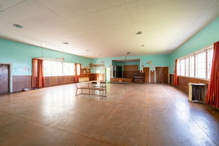 Photo of property in 211 Pine Hill Road, Dalmore, Dunedin, 9010