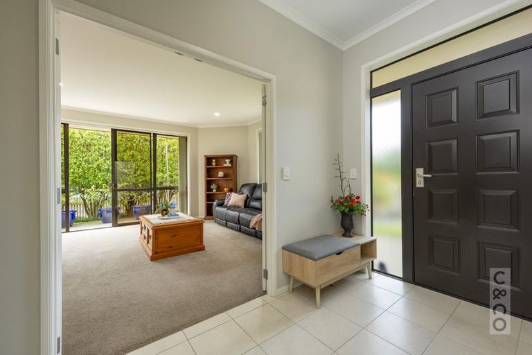 Photo of property in 2 Orchard Lane, Huapai, Kumeu, 0810