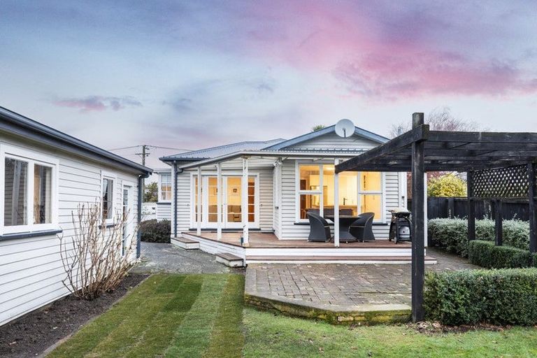 Photo of property in 163 Mays Road, St Albans, Christchurch, 8052