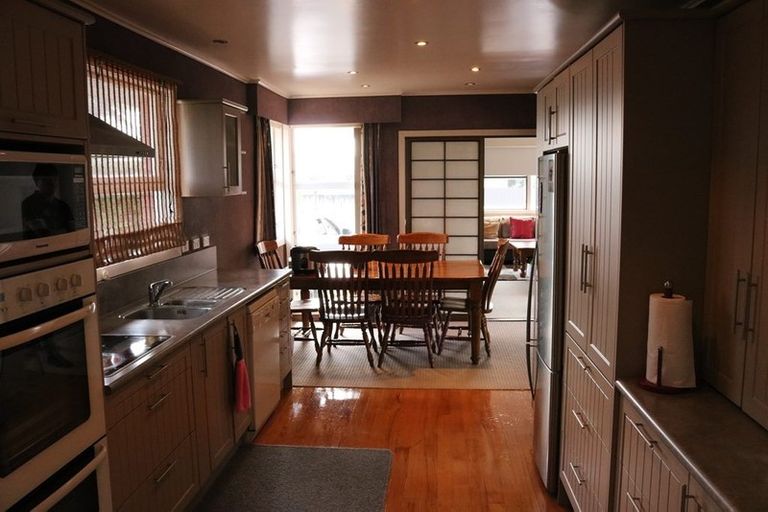 Photo of property in 31 Sandwich Road, St Andrews, Hamilton, 3200