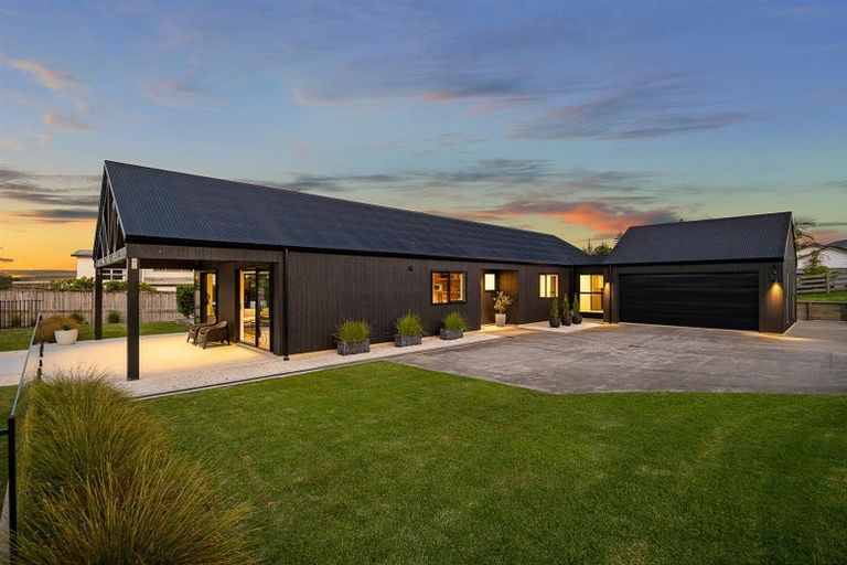 Photo of property in 81 Solan Drive, Waimauku, 0812