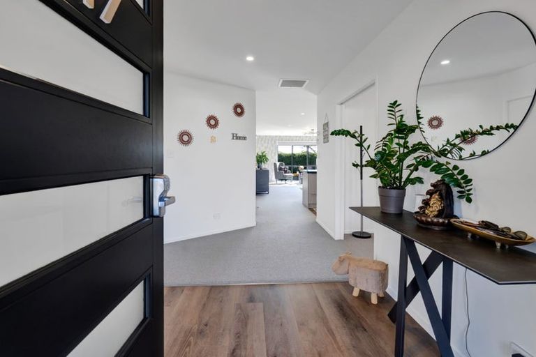 Photo of property in 17 Longstaff Drive, Bell Block, New Plymouth, 4312