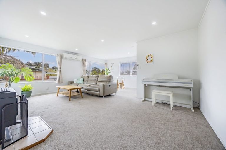 Photo of property in 46 Awaruku Road, Torbay, Auckland, 0630