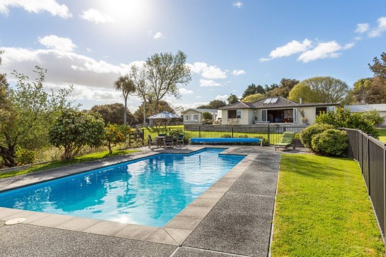 Photo of property in 188 Ahiaruhe Road, Ahiaruhe, Carterton, 5792