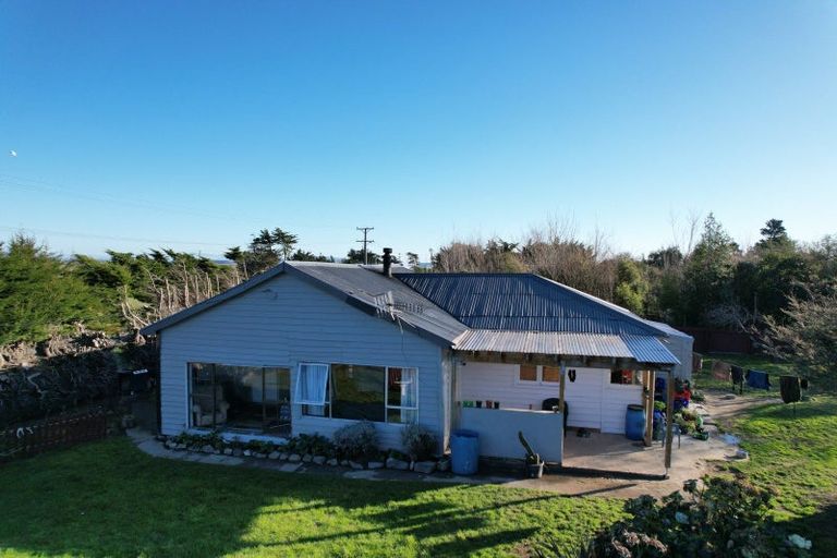 Photo of property in 16 Derby Street, Woodend, Invercargill, 9877