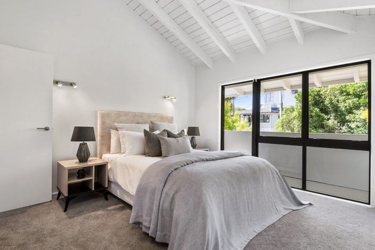 Photo of property in 20a/1 Hauraki Road, Hauraki, Auckland, 0622