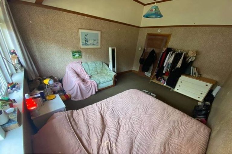 Photo of property in 135 Wallace Street, Mount Cook, Wellington, 6021