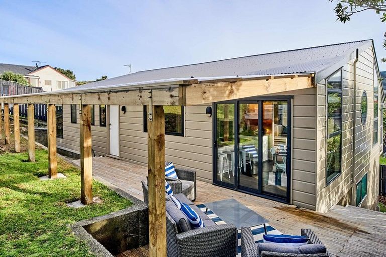 Photo of property in 98 Pope Street, Camborne, Porirua, 5026