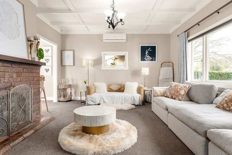 Photo of property in 25 Casey Avenue, Fairfield, Hamilton, 3214