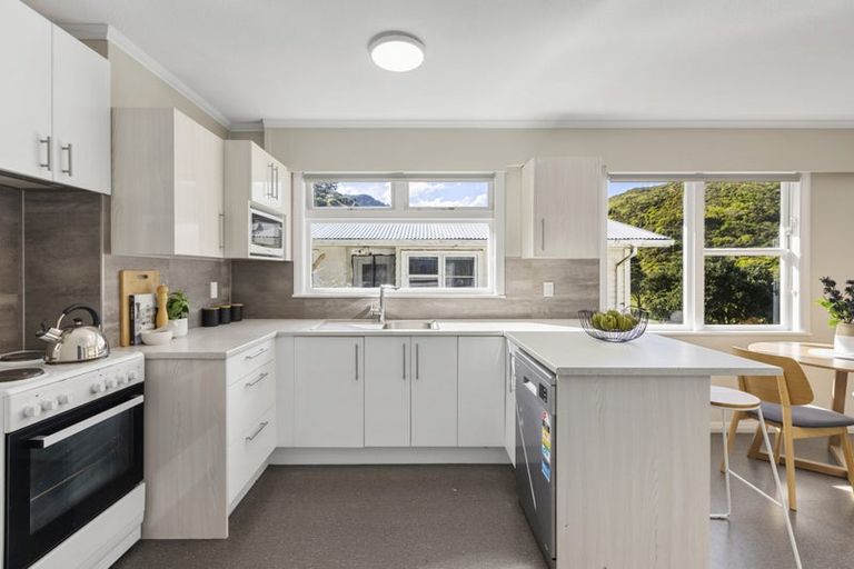 Photo of property in 163 Happy Valley Road, Owhiro Bay, Wellington, 6023