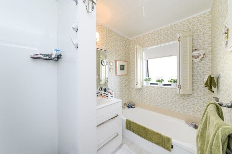 Photo of property in 1/90 Florence Avenue, Palmerston North, 4414