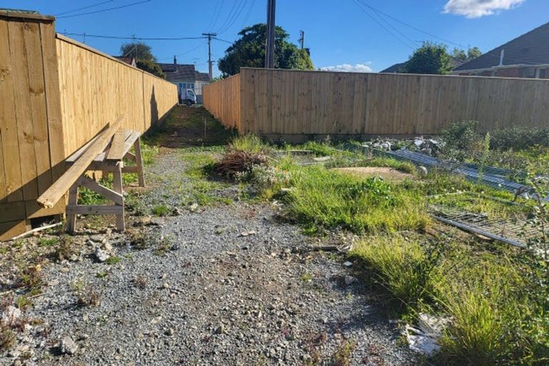 Photo of property in 1274 High Street, Taita, Lower Hutt, 5011