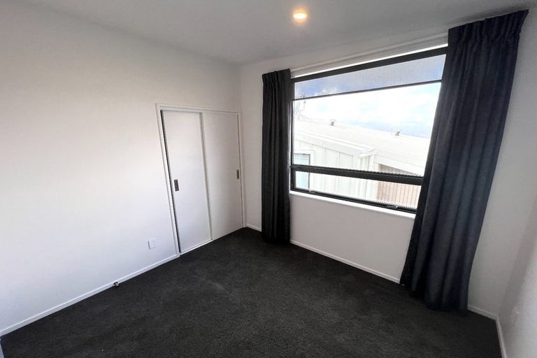 Photo of property in 7/78 Orangi Kaupapa Road, Northland, Wellington, 6012