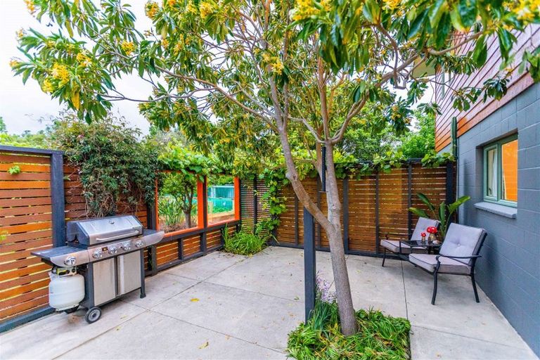 Photo of property in 191 Mazengarb Road, Paraparaumu, 5032