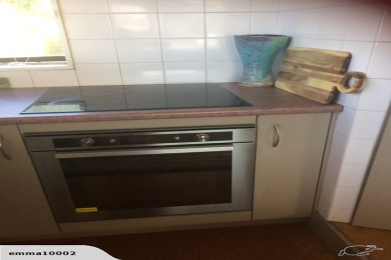 Photo of property in 10 Mamaku Street, Paraparaumu, 5032